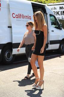 Chrishell Stause feet photo thumbnail