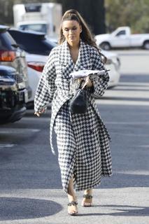 Chrishell Stause feet photo thumbnail