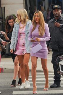 Chrishell Stause feet photo thumbnail