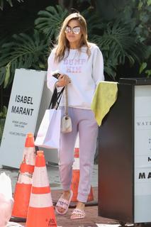 Chrishell Stause feet photo thumbnail