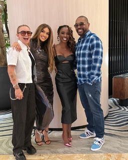 Chrishell Stause feet photo thumbnail