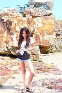 Chrissie Chow feet photo 2