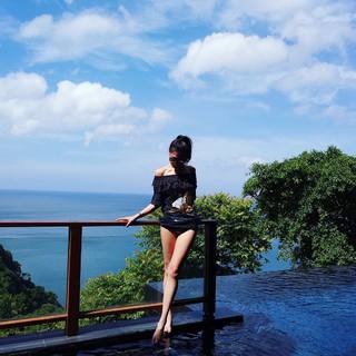 Chrissie Chow feet photo 12