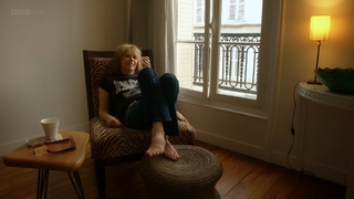 Chrissie Hynde feet photo 16