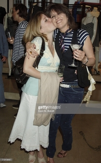 Chrissie Hynde feet photo 10