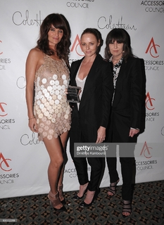 Chrissie Hynde feet photo 5