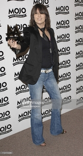 Chrissie Hynde feet photo 11