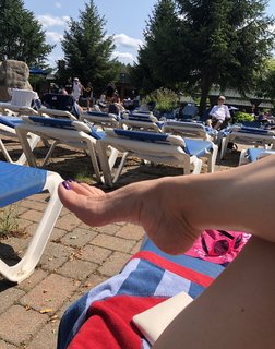 Chrissie Mayr feet photo 20