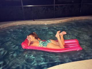 Chrissie Mayr feet photo 16