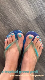 Chrissie Mayr feet photo 4