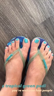 Chrissie Mayr feet photo 3