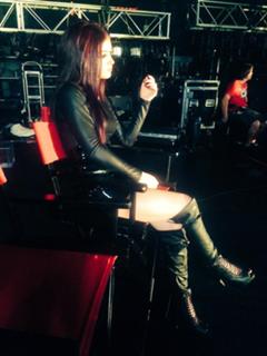 Chrissy Costanza feet photo thumbnail