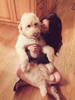 Chrissy Costanza feet photo thumbnail