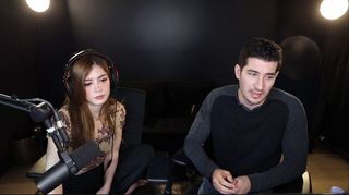 Chrissy Costanza feet photo thumbnail