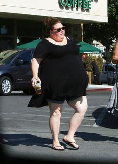 Chrissy Metz feet photo 7
