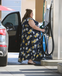 Chrissy Metz feet photo 1
