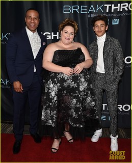 Chrissy Metz feet photo 3