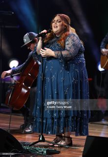 Chrissy Metz feet photo 9