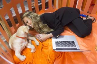Chrissy Teigen feet photo thumbnail