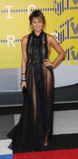 Chrissy Teigen feet photo thumbnail