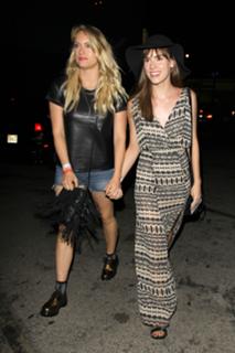 Christa B. Allen feet photo thumbnail