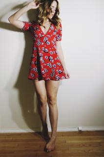 Christa B. Allen feet photo thumbnail