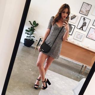 Christa B. Allen feet photo thumbnail