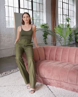 Christa B. Allen feet photo thumbnail