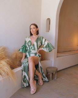 Christa B. Allen feet photo thumbnail