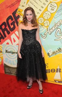 Christa B. Allen feet photo thumbnail