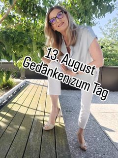 Christa Kummer feet photo 5