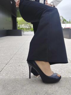 Christa Kummer feet photo 5