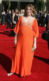 Christa Miller feet photo thumbnail