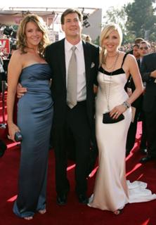 Christa Miller feet photo thumbnail