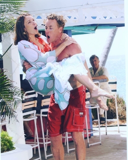 Christa Miller feet photo thumbnail