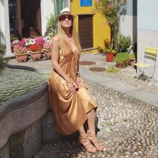 Christa Rigozzi feet photo 4