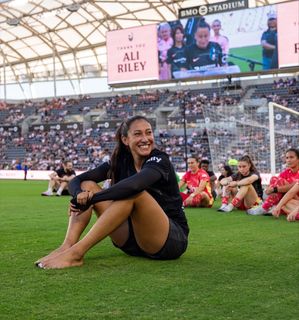 Christen Press feet photo 6