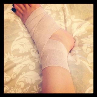 Christian Serratos feet photo thumbnail