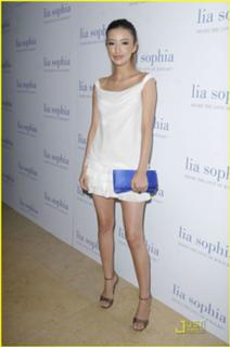 Christian Serratos feet photo thumbnail