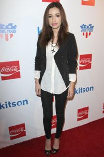 Christian Serratos feet photo thumbnail