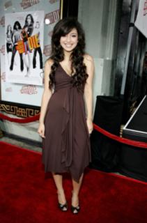 Christian Serratos feet photo thumbnail