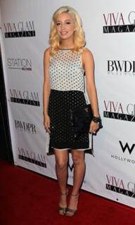 Christian Serratos feet photo thumbnail