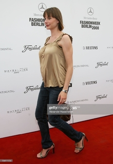 Christiane Paul feet photo 9
