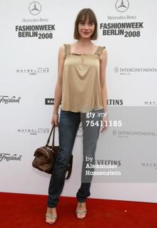 Christiane Paul feet photo 19