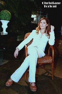 Christiane Torloni feet photo 11