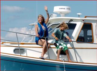 Christie Brinkley feet photo thumbnail