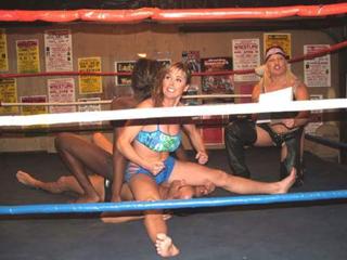 Christie Ricci feet photo 9