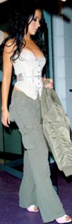 Christina Aguilera feet photo thumbnail
