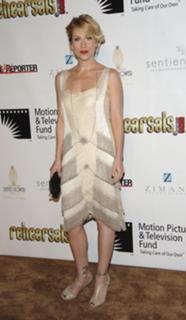 Christina Applegate feet photo thumbnail