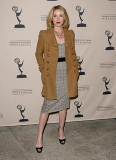 Christina Applegate feet photo thumbnail